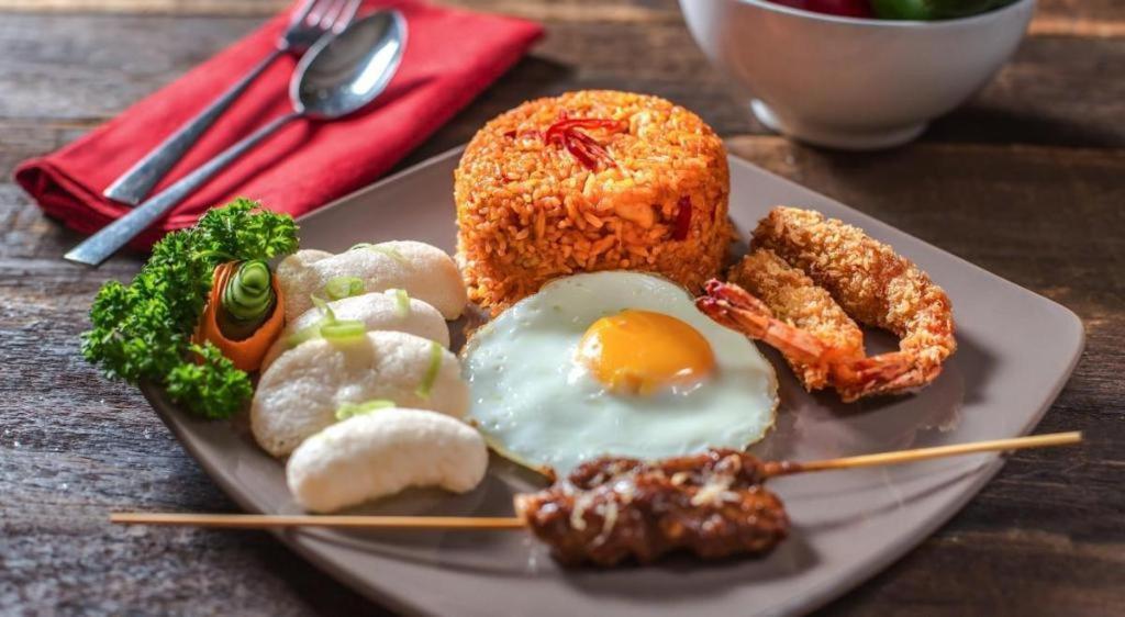 Orchardz Hotel Ayani Pontianak Kültér fotó
